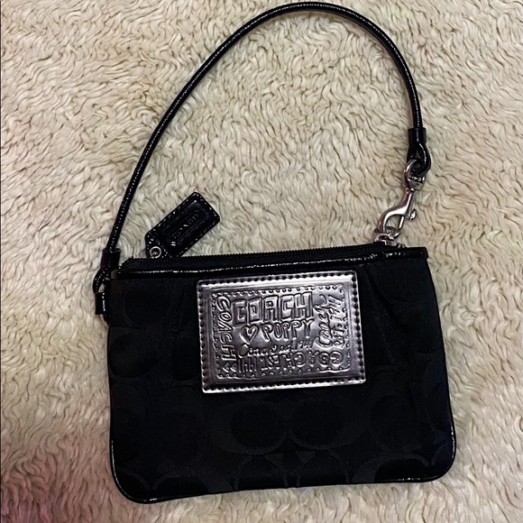 RARE COACH Poppy Embossed Small Black Satin/Leather Wristlet 💜🖤 - Picture 1 of 9